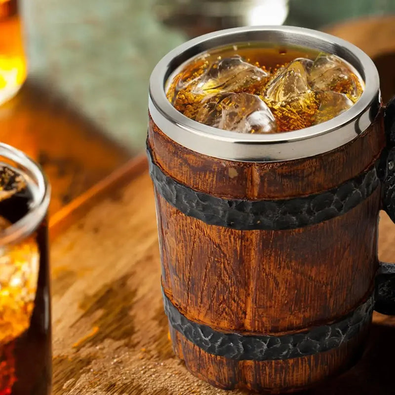 Caneca Viking Estilo Madeira com Isolamento Térmico – 500ml