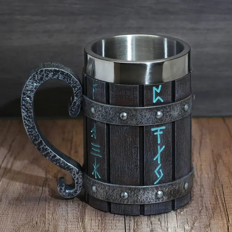 Caneca Viking Barril de Carvalho com Aço Inox – 600ml